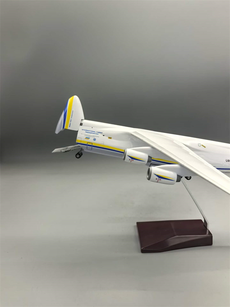 1/165 Ukraine An-124 Transport - Model Kit Ukraine 评论和价格