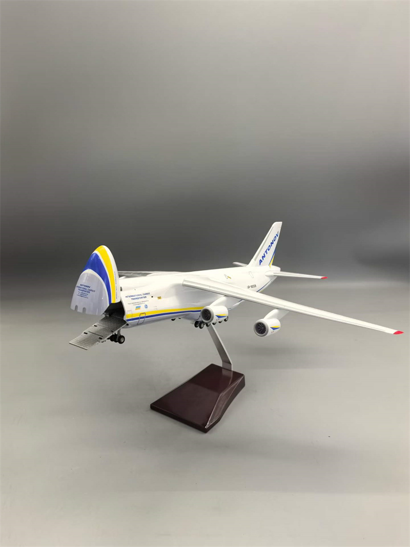1/165 Ukraine An-124 Transport - Model Kit Ukraine 评论和价格