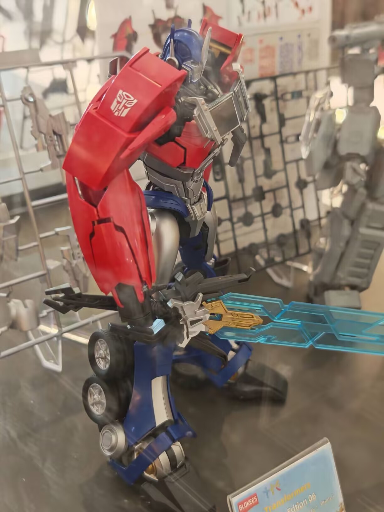 Blokees Transformers Optimus P - Model Kit Japan 评论和价格