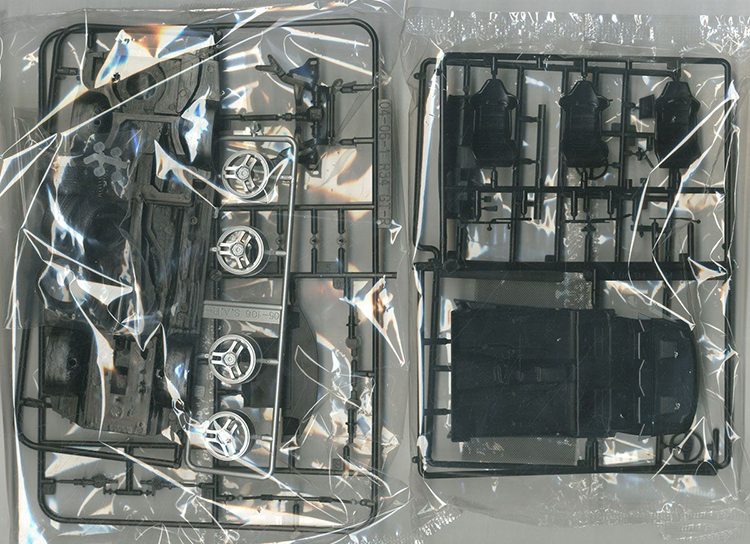 Aoshima 05733 1/24 Initial D S - Model Kit Nissan Skyline 评论和价格