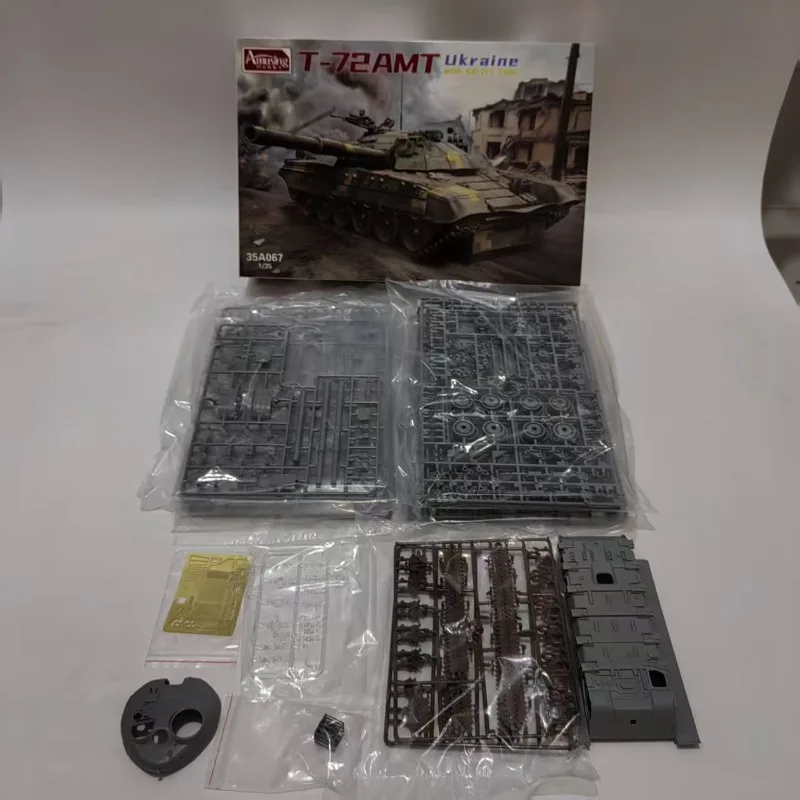 Amusing T-72AMT Ukraine Main B - Model Kit Ukraine 评论和价格