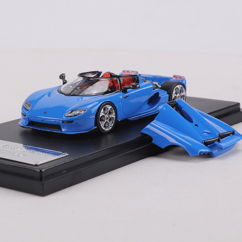 RM MODEL 1:64 CC850 Die-cast a - Model Kit Rg 评论和价格