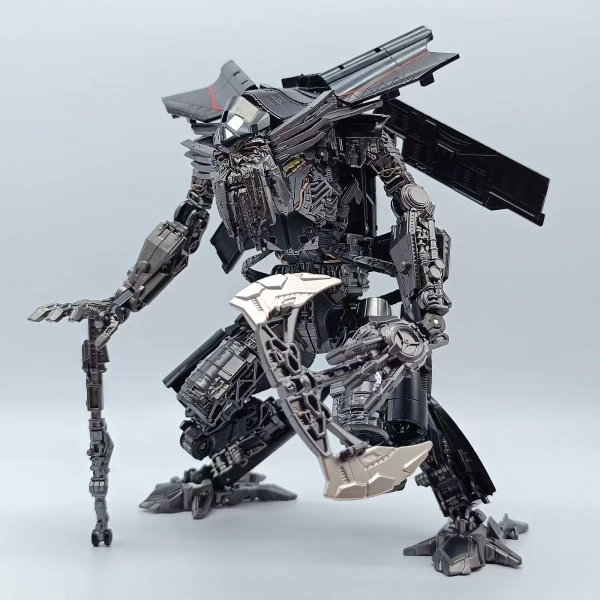 BAIWEI Transformation TW-1103  - Model Kit Zoid 评论和价格